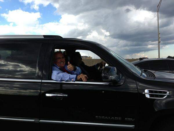 KenyaDigItFilm's tweet photo. To JFK chance encounter #mayorgiuliani http://t.co/BRF4C9moyH