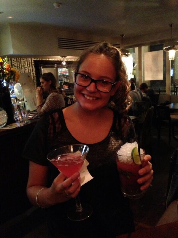 LashSocDurham's tweet photo. Celebrating 1 week till durham @leonamehra @holly_perry #bevs http://t.co/5TnYQv0vYj