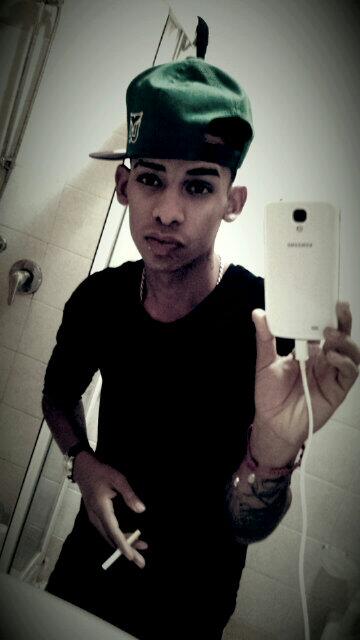 cotize_menol's tweet photo. Del““envidiosO””me riO!.  :p http://t.co/2wdIdgrKSv