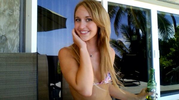 thegingerbanks's tweet photo. How I want to die. With my bikini on and a beer in my hand :) http://t.co/iPT3kaqtwB