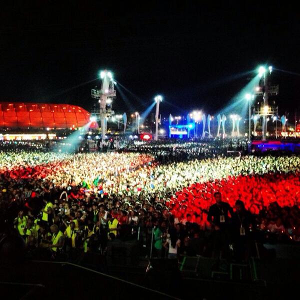 ivetesangalo's tweet image. Lotado!!  (EquipeIS) #IveteSangaloNoRockInRio