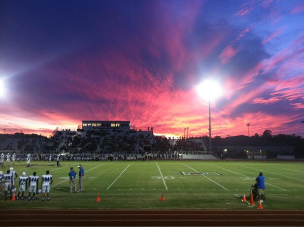 CountyHighBand's tweet photo. A beautiful evening for County High Football and Marching Band in Hueytown, Alabama.  Go Wildcats! http://t.co/cX0ocABeBd