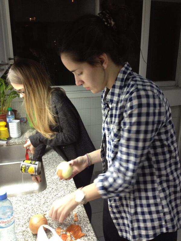 GermanSBJ's tweet photo. @stefiferro y @camiperi en acción http://t.co/8ypsEcb0FL