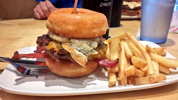 Bmorejohnboy's tweet image. Awesome burger from Crave Real Burgers.  The Luther Burger!!!!