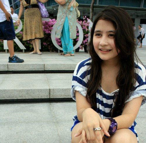 BieprillyPrilly's tweet photo. Cantik ga nih @PrillyBie  nya pasti cantik dong http://t.co/ElgCF3SNpL
