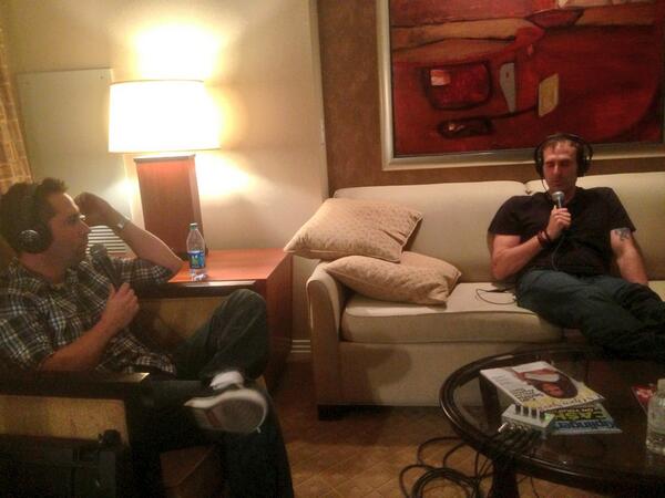 MournTheMornPro's tweet image. Talking with @seankent about his #soulmate, @racheldory #ModernDads