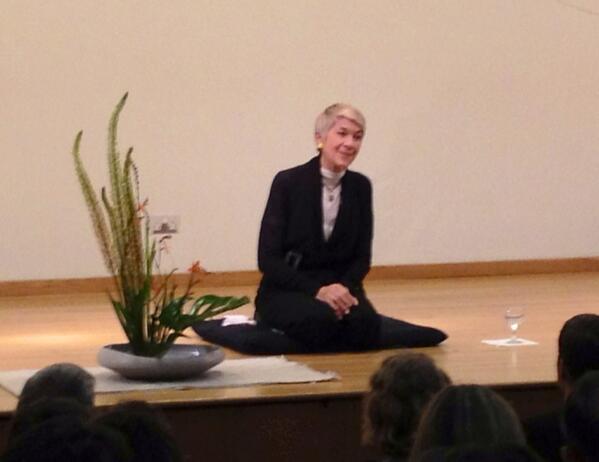 AwakeWorld's tweet image. Wonderful, calming Way of Flowers session with Marcia Shibata #Mindfulness #awakesociety