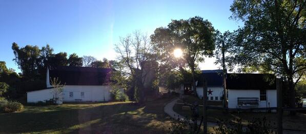 WhenFramesDrop's tweet image. Sunrise @thebarnsathsv