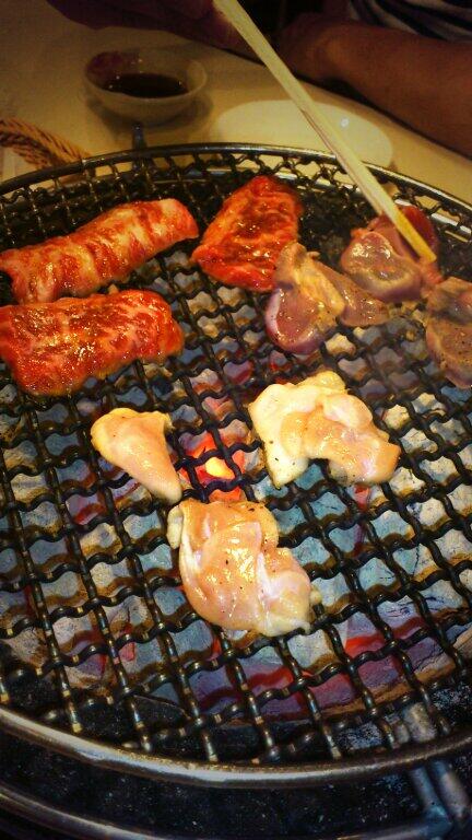 myntst2000's tweet photo. 焼肉焼く！ http://t.co/1Ktnh2pNgc