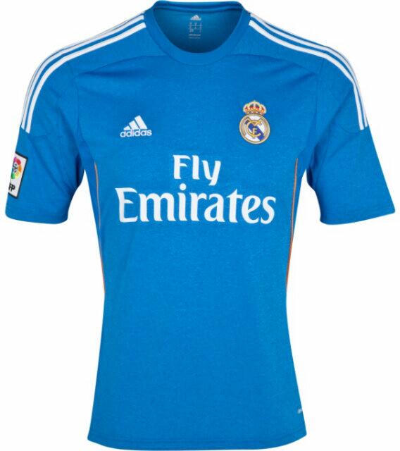 #MauJerseyReady Real Madrid Away • Size S M L • Rp 120.000 - 2 item Rp 230.000 • SMS 089661648162