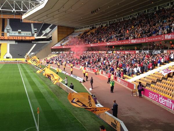 Football Away Days On Twitter Swindon Fans At Wolves Today