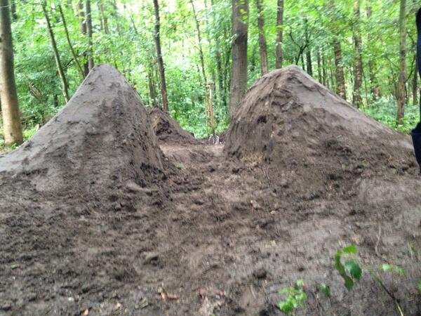 MXDreamLine's tweet image. Ja hoor bult 3 en 4 ook af +een tussen bultje in de middelste baan:)