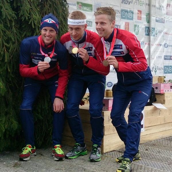 To sekunder fra supermanntid i går og to sekunder fra gullet i dag.. Fornøyd læll med sølv på NM mellomdistanse!
