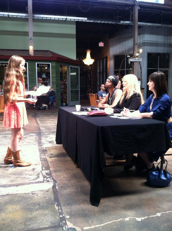 Scouting commercial models and actors today too at the L.A. Models Search! #becomeanLAModel