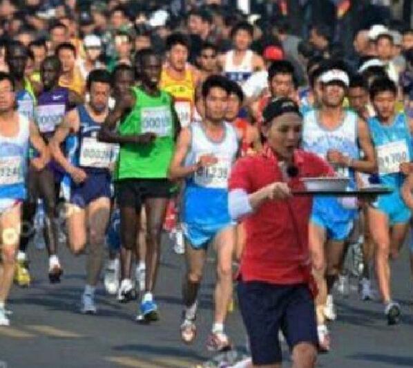 G-DRAGON tweet media