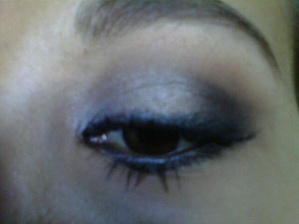 desiretoshine's tweet image. #MetalOok #beauty #belleza #beautybloggers #LookoftheDay eyeshadow #Naked #urbandecay