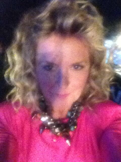 BettanOfficial's tweet photo. 20.20 #Nrk #stjernekamp #børreolsen http://t.co/ToPYSKSA9C