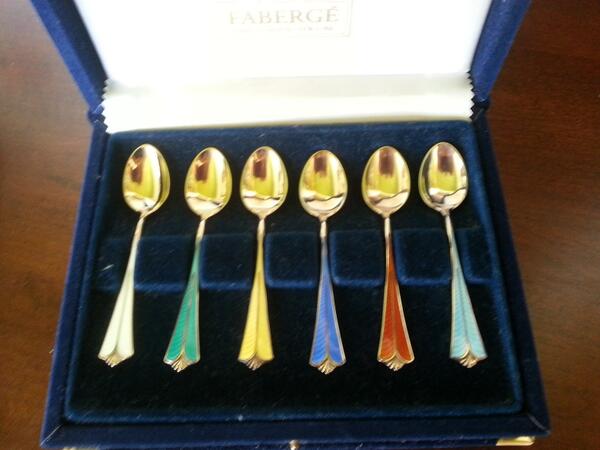 madmenparty's tweet photo. Faberge spoons were under the tree last nite for your son to be fed like a Duke, bc you are royalty. @MsJoanHolloway http://t.co/aHFVtuIOVR