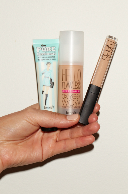 MakeupRocks's tweet photo. Latest loves! The POREfessional and Hello Flawless foundation by @BenefitBeauty, plus NARS Radiant Creamy Concealer: http://t.co/rjZcAGRRFm