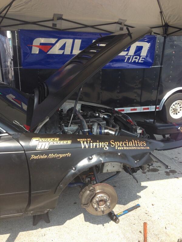 MatsBaribeau's tweet image. @clutchmasters we got our fender fixed and back on the #gitndrift jzx90 for top 32 battles at #fdtx.