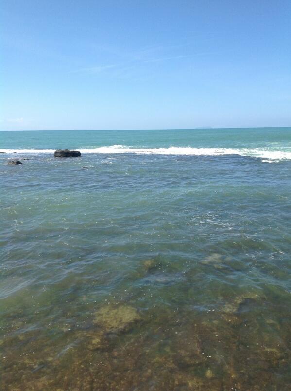 aleant65's tweet photo. @Nazione_Livorno rotonda ardenza mare http://t.co/RXKtdUdeHt