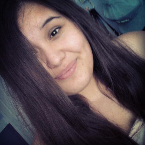 linamarie96's tweet photo. My new hair!! ^.^ God i love it!! <3 http://t.co/MVDiCcvcQA