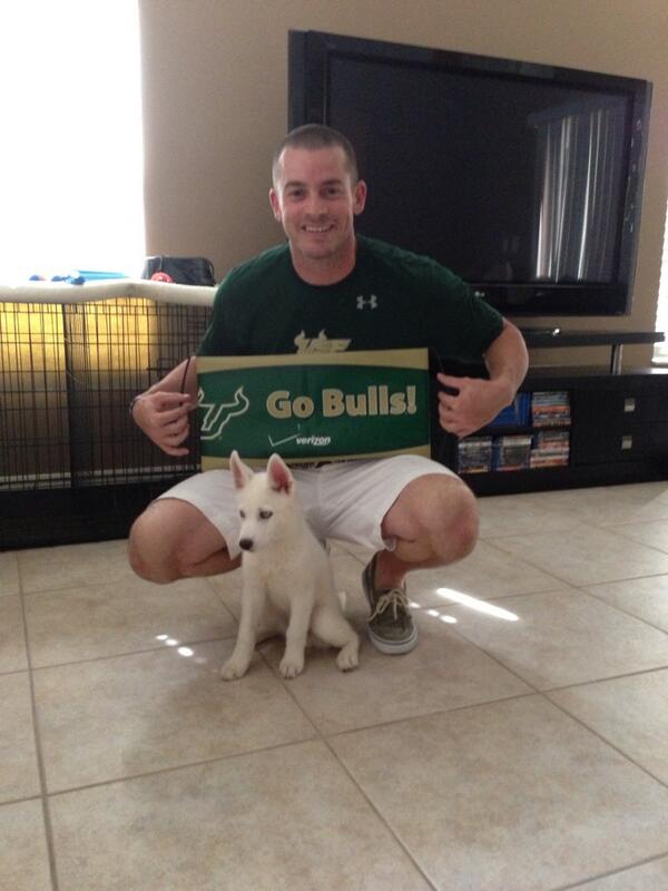 StrongDLo's tweet image. Go Bulls! #gameday @USFFootball @LightningHusky