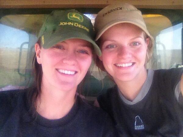 A day on the combine with @Condawg6 #harvest13