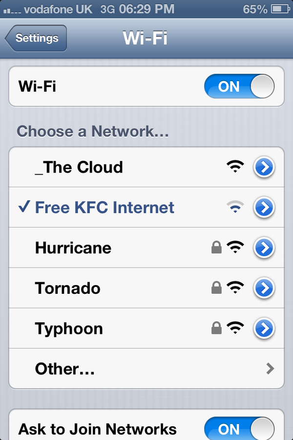 jackt636's tweet photo. Wtf free kfc internet :) ha #swag #yolo #chicken ;) http://t.co/2Mo7DA6IFn
