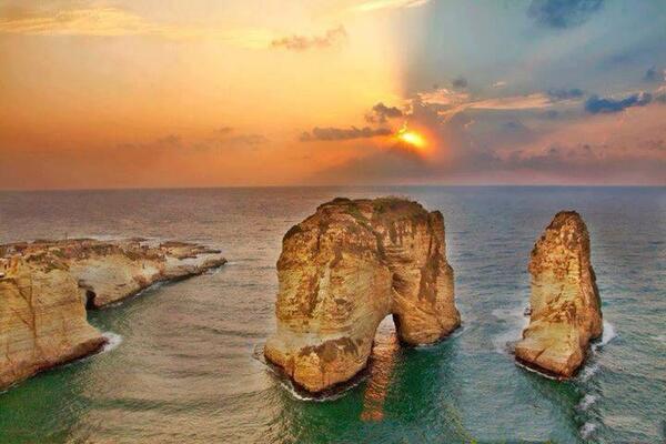 From Raouche With Love. Beirut Pigeon Rocks photo, via <a href="/LebaneseProblem/">🇱🇧</a>