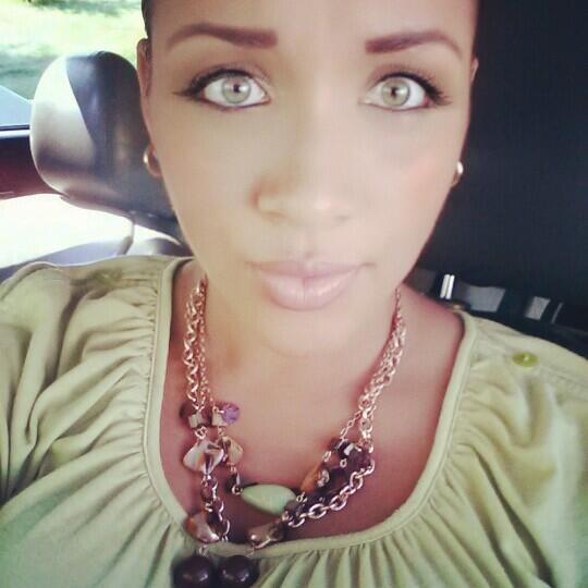 You have to watch out for dem green eyes latina woman ;) http://t.co/RcFnpIA3Ym