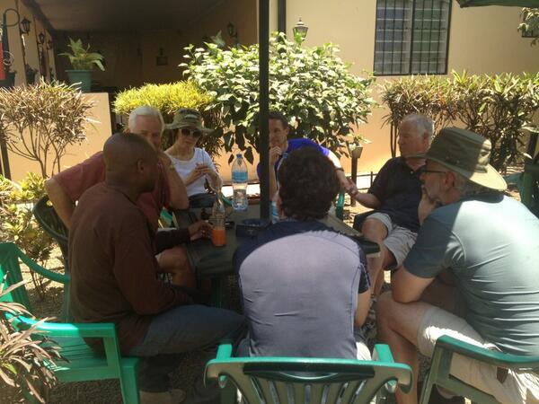 Eddie our lead guide giving our group the advance briefing