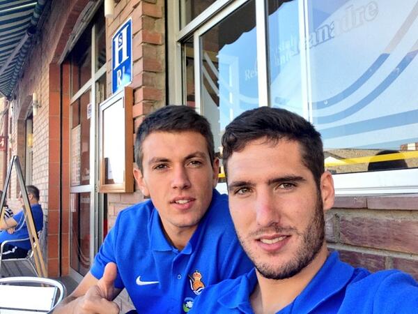 Descansando antes del partido en Sariñena con <a href="/Tena_21/">Jon Tena</a>