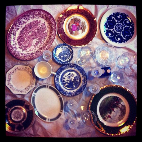 Tabitha_Tweets's tweet photo. Plates used for cake stands #cakestand #craft #creative #lovely #pattern #detail #design http://t.co/K6JWnAyUGl