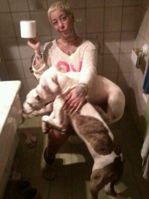 Vosotr@s creeis q asi se puede ir al ba&ntilde;oooo :) http://t.co/3wZclvlk2h<a class="tags" target="_blank" title="On Twitter" href="/?out=eyJ0eXAiOiJKV1QiLCJhbGciOiJIUzUxMiJ9.eyJpYXQiOjE3MjQ4OTI0NTksImlzcyI6InR3cG9ybnN0YXJzLmNvbSIsIm5iZiI6MTcyNDg5MjQ1OSwiZXhwIjoxNzU2NDI4NDU5LCJyZWRpcmVjdF91cmwiOiJodHRwczovL3R3aXR0ZXIuY29tL3MifQ.f9M6Kl-aQlA-9QbabiV37o1QlyQ6SyRAd117sopw1vvTJMwQPXnUn09Uf-YYg0tHAC3yZTWO3y3yH8uQlT0gsw">@s</a>