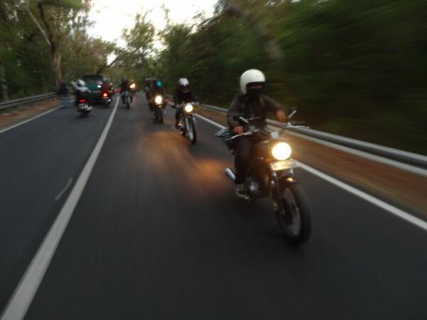 MKustom's tweet image. RT @TAKASjozz MKustom holiday fun ride :D