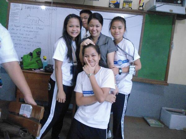 asdbernardoqwe's tweet image. Mam robino. #DJames ❤