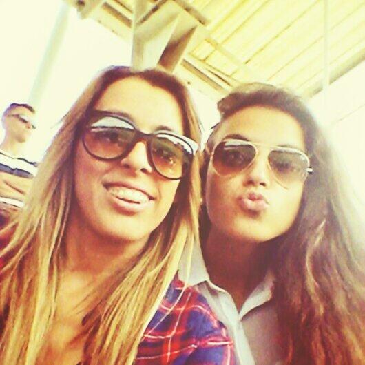 Tamaritavm's tweet photo. Animando a nuestra estrella! @IsmaelVilaboa @mariaugusta28 http://t.co/dIq7DESl7L