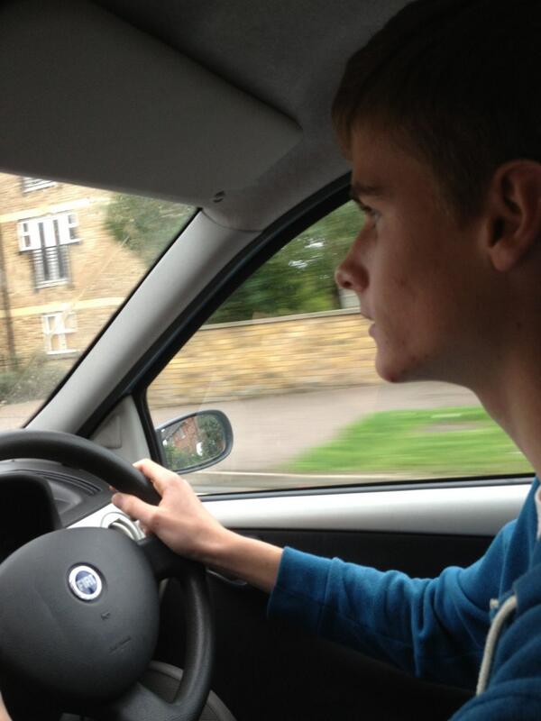JamieD_92's tweet photo. @Fulham_Chris #ballin http://t.co/1d9kDIPO3S