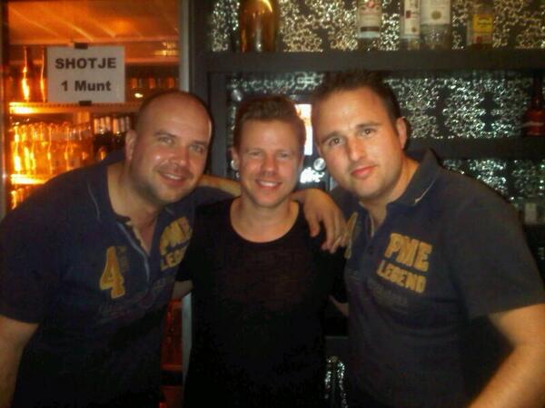 Robert_TOPCHEF's tweet photo. @FerryCorsten thnx for a great closing party yesterday @BeachclubFUEL http://t.co/7bFhAOIZJC