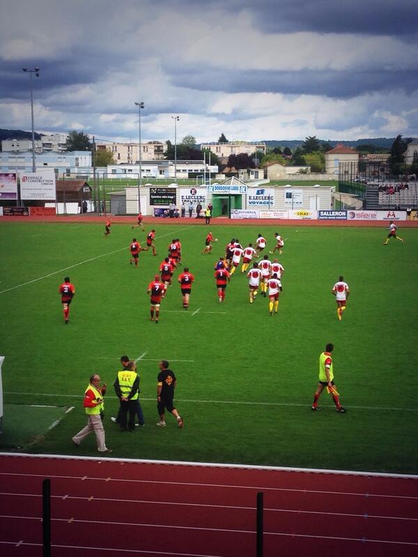 #débutdechampionnat #trélissac #stadefoyen  score 12 a 12 a la mi-temps @BrazNico <a href="/Adri_La_Braz/">Adri Brazeilles</a> @Stadefoyen33