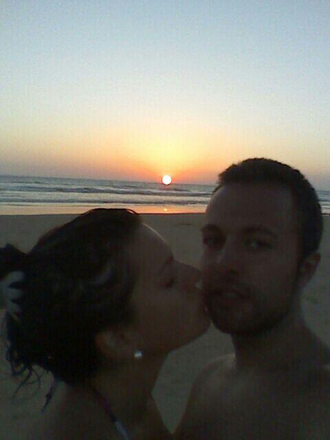 mariaMB_92's tweet photo. Precioso atardecer en Conil...con una inigualable compañia..te quiero @FernandoVB8 http://t.co/SVjYA0vtvi