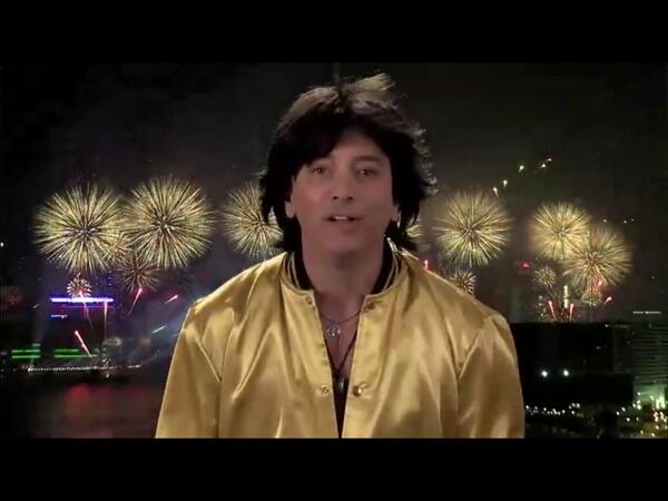 The WORLD PREMIER of "Girl, I Want to Skate Backwards With You" on "See Dad Run" TONIGHT at 8:00 on Nick@Nite!