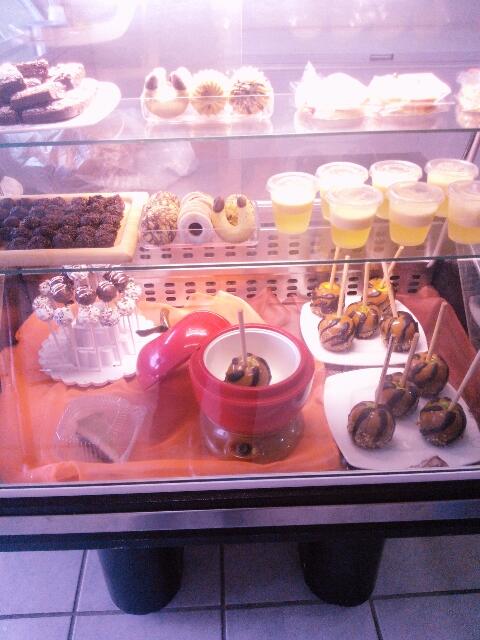giardinogelato's tweet photo. Feliz 15! http://t.co/UFekhbMIZJ