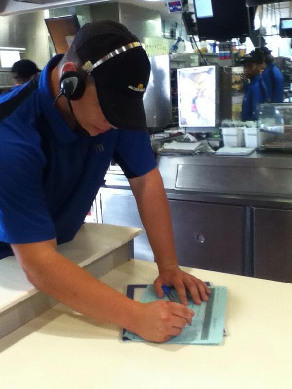 BivonaB's tweet photo. My McBoy signing my McSheet http://t.co/e5MakTdZkV