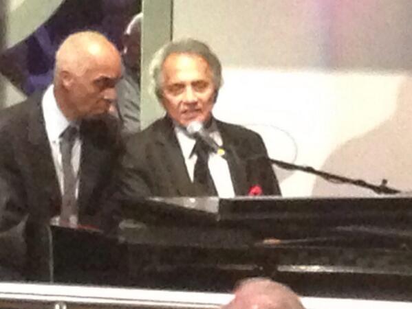 ianpuddick's tweet image. @TheBuddyGreco duet with #KennyLynch