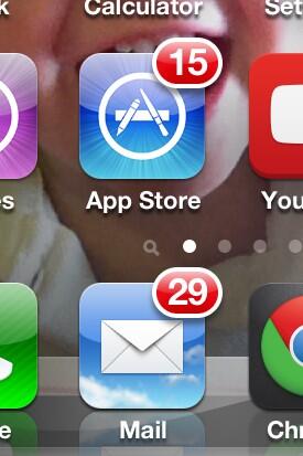 Kmorg33's tweet photo. My red notifications never go away now that @larisakatz24 doesn't live with me... http://t.co/WuqpQ9fU0o