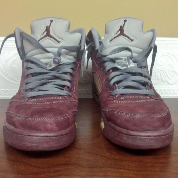 greatsnapbacks's tweet image. Check out these Jordan 5 shoes for sale 
bit.ly/17ZxNNX