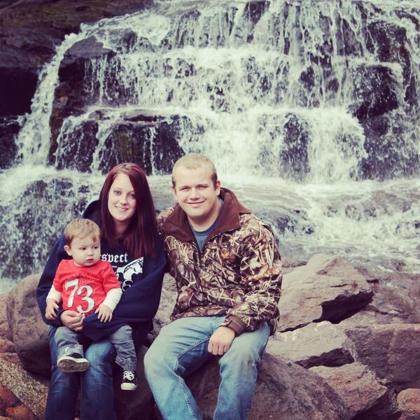 3_meyer's tweet image. I'm blessed with the worlds best family ♡ I love you both!