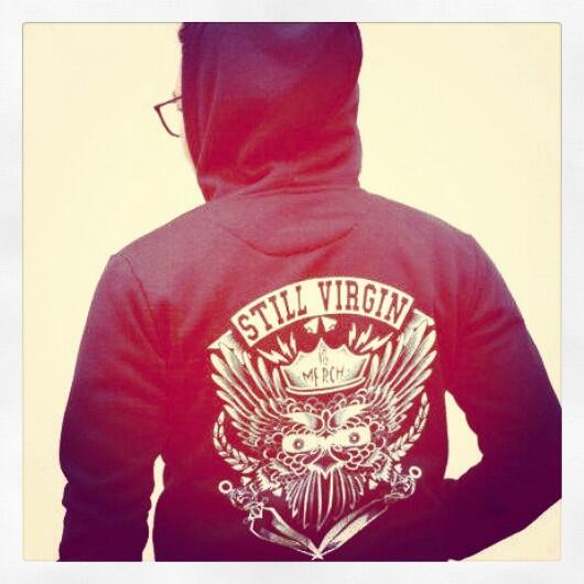 Sweater <a href="/still_virgin/">STILL VIRGIN</a> idr 200k free shiping...